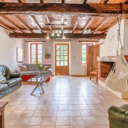 Holiday home Le Relais De Soubeille *